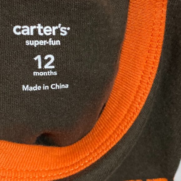 Carter's ❤️ Baby Romper Size 12 Months (PRE-LOVED) - Picture 3 of 5